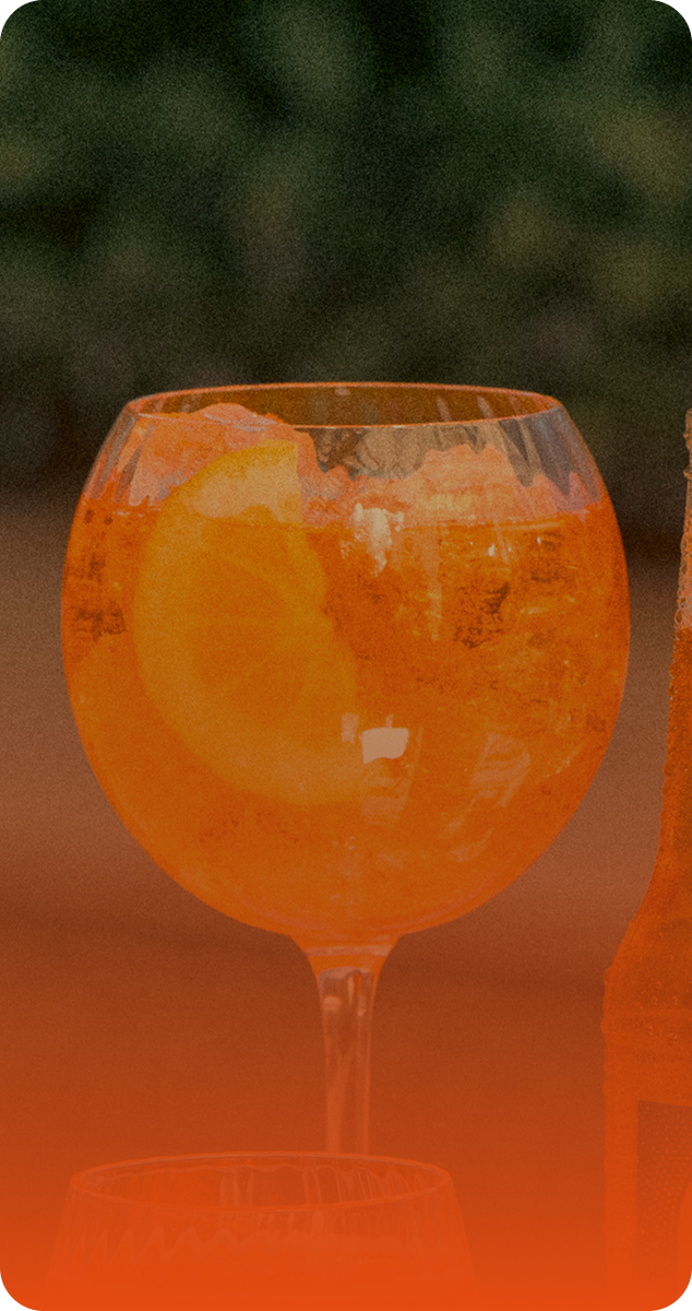 brutal fruit l'orange rossa Goblet Glass